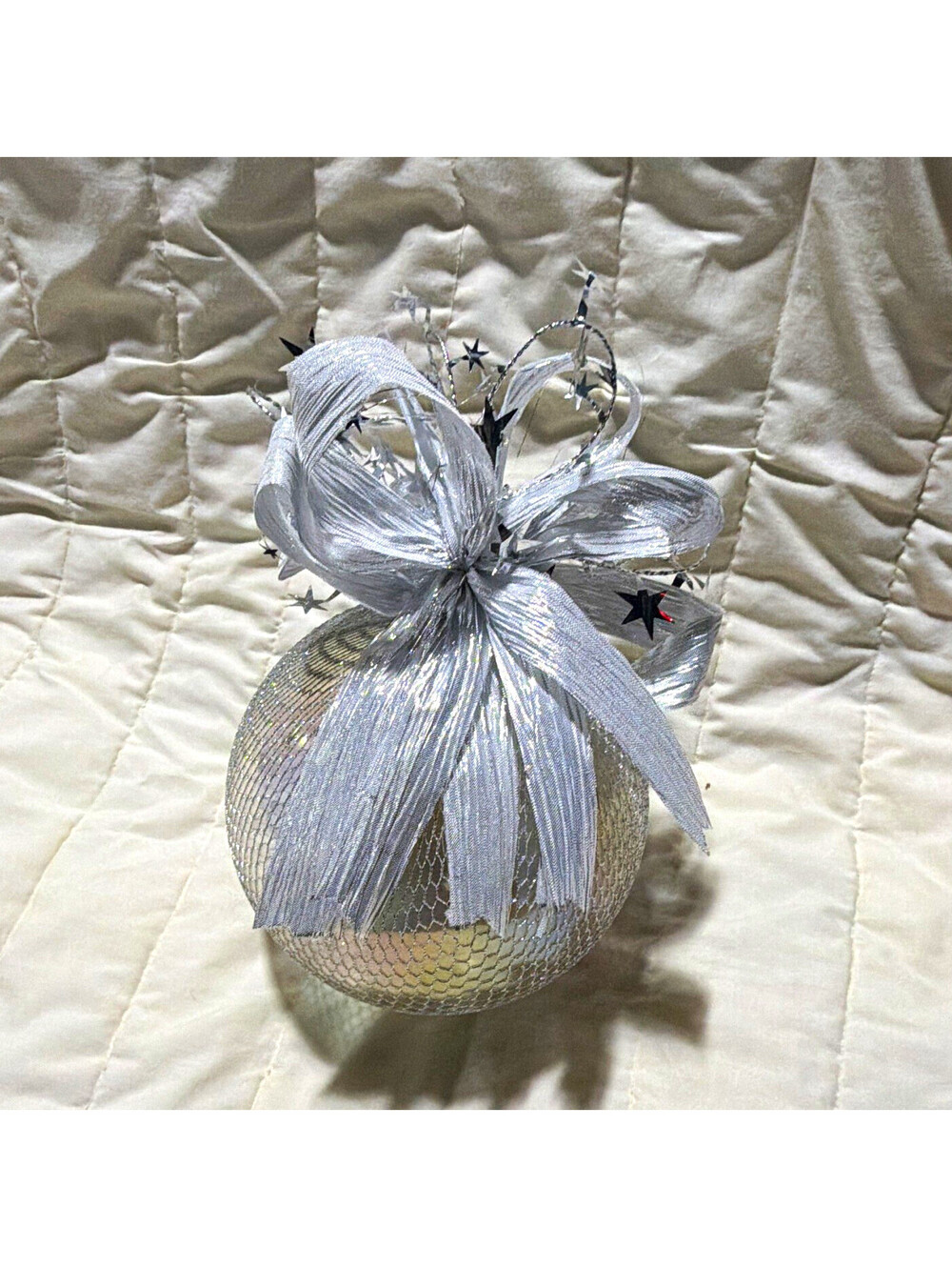 Silver Christmas Round Plastic Hanging Bauble Ornament w/ Ribbon Bow Star Tinsel
